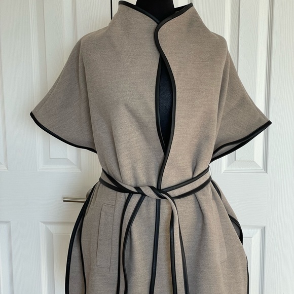 Jacket - Picture 2 of 4